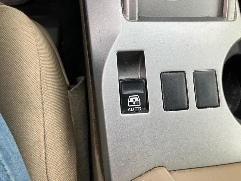 2012 Toyota 4Runner 5th Gen - Image 15 of 20