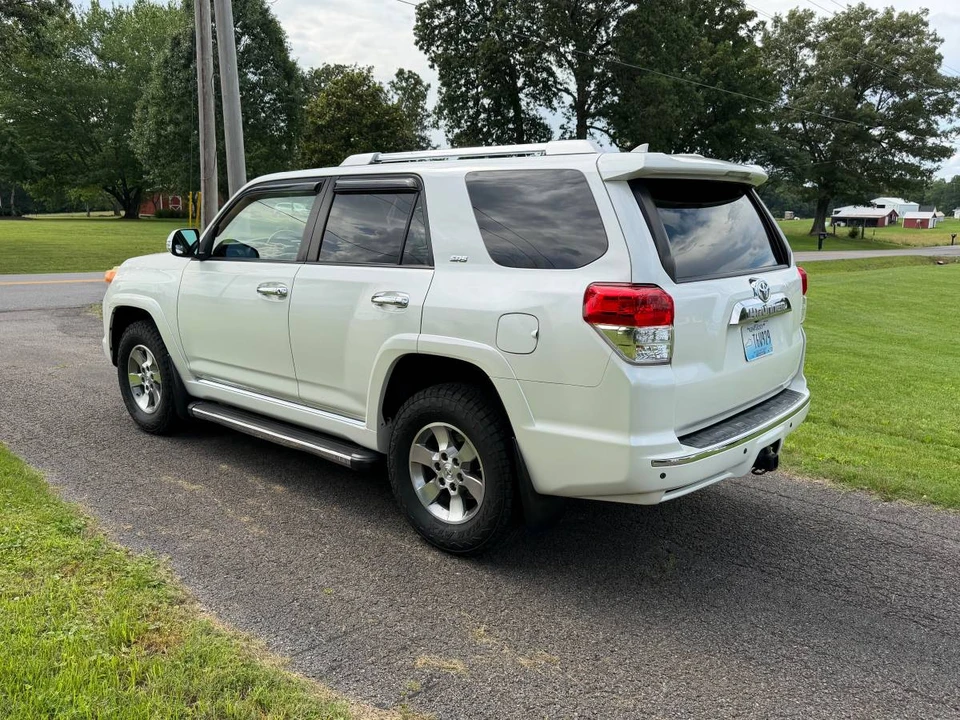 2012 Toyota 4Runner 5th Gen - Image 3 of 15