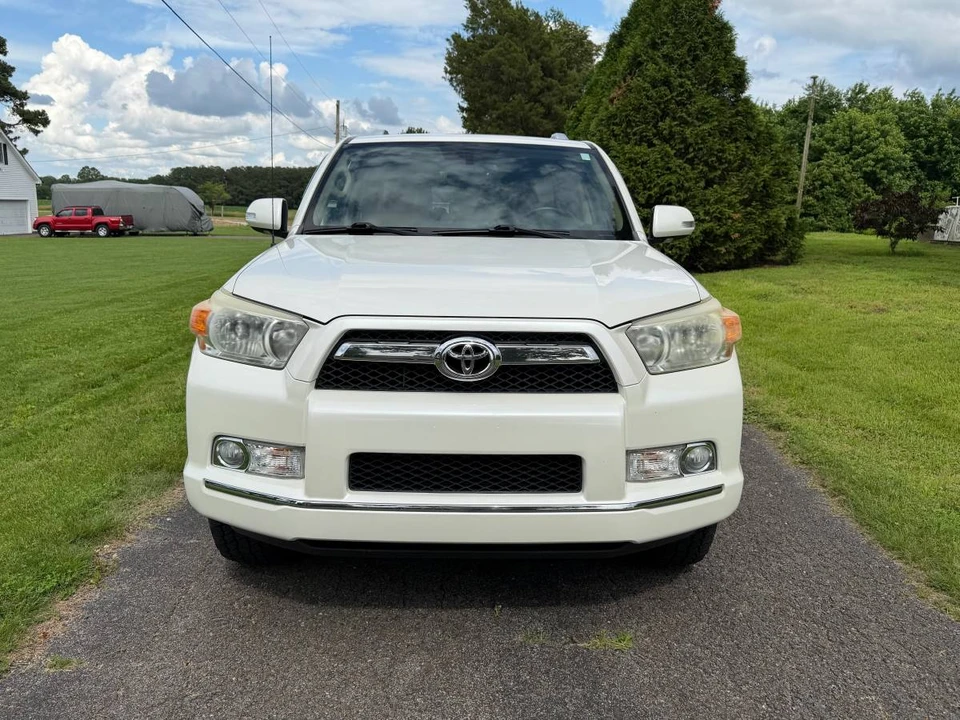 2012 Toyota 4Runner 5th Gen - Image 2 of 15