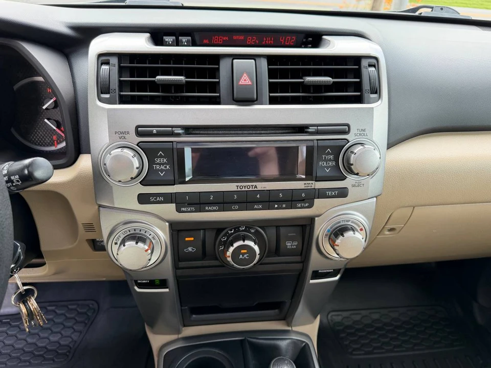 2012 Toyota 4Runner 5th Gen - Image 8 of 15