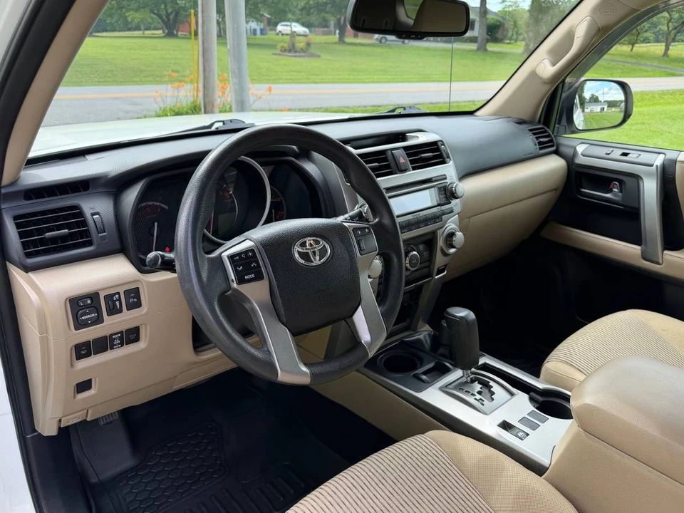 2012 Toyota 4Runner 5th Gen - Image 5 of 15