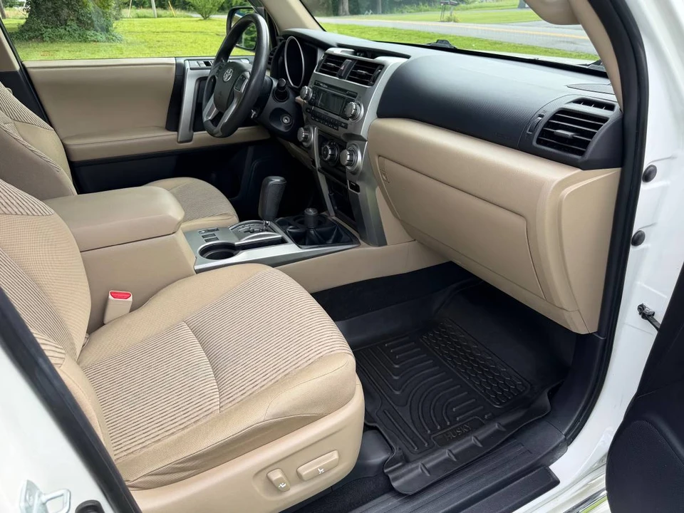 2012 Toyota 4Runner 5th Gen - Image 15 of 15