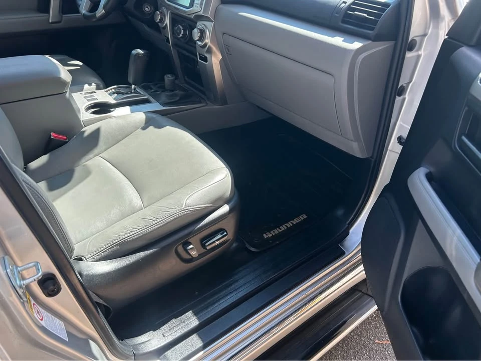 2012 Toyota 4Runner 5th Gen - Image 18 of 18