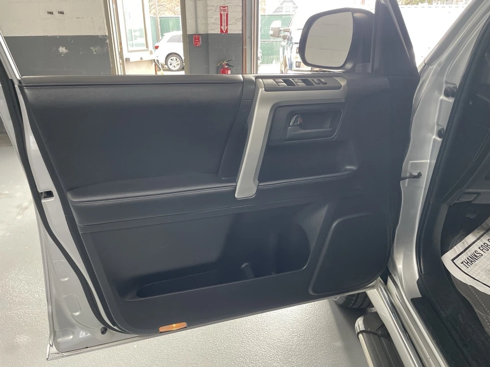 2012 Toyota 4Runner 5th Gen - Image 17 of 21
