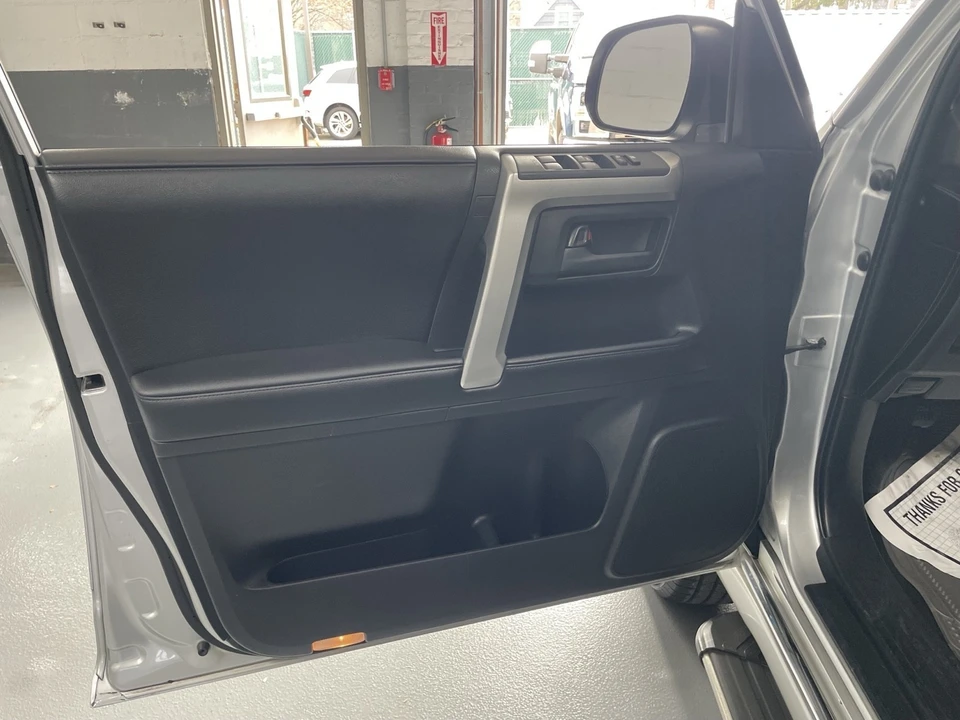 2012 Toyota 4Runner 5th Gen - Image 17 of 21