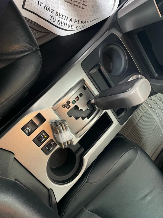 2012 Toyota 4Runner 5th Gen - Image 14 of 21
