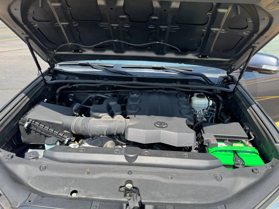 2012 Toyota 4Runner 5th Gen - Image 13 of 15