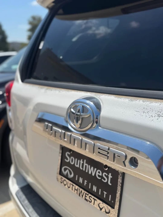 2012 Toyota 4Runner 5th Gen - Image 5 of 8