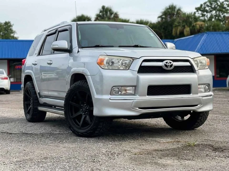 2012 Toyota 4Runner 5th Gen - Image 2 of 9