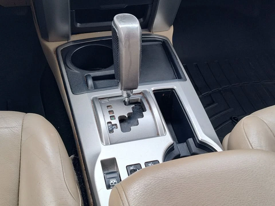 2012 Toyota 4Runner 5th Gen - Image 19 of 20