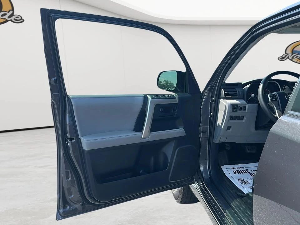 2012 Toyota 4Runner 5th Gen - Image 14 of 20