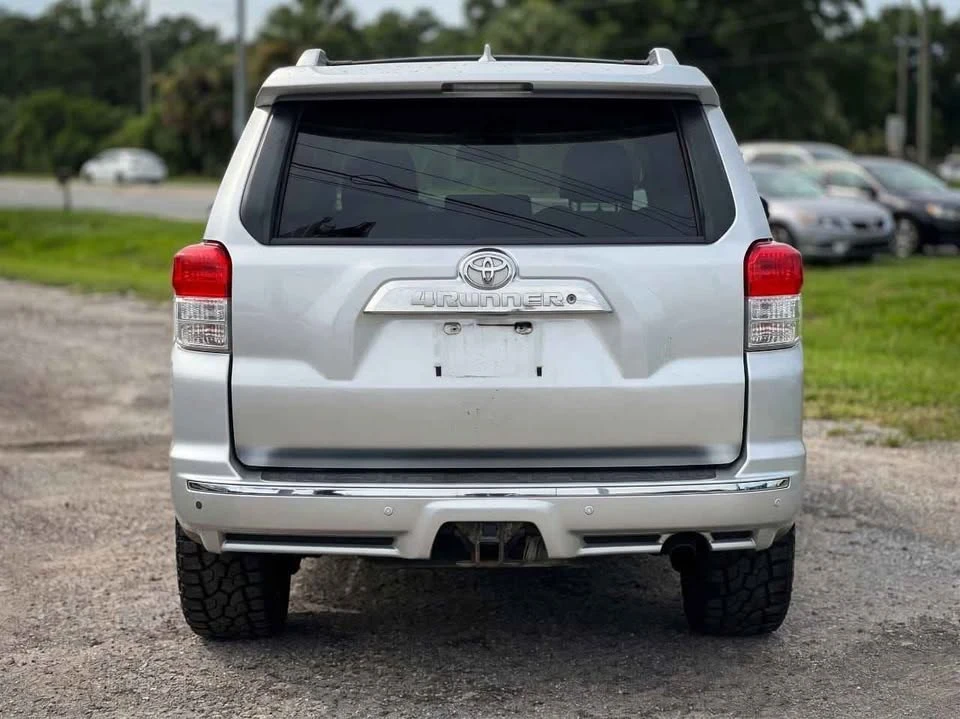 2012 Toyota 4Runner 5th Gen - Image 4 of 9