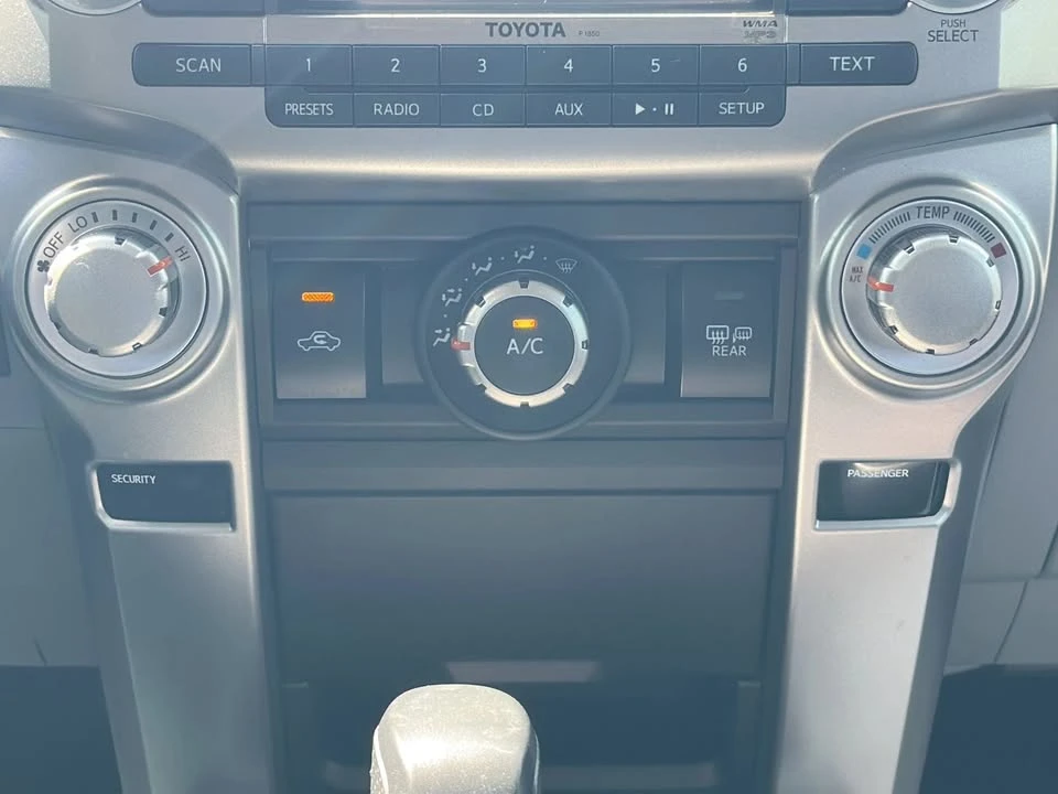 2012 Toyota 4Runner 5th Gen - Image 17 of 20