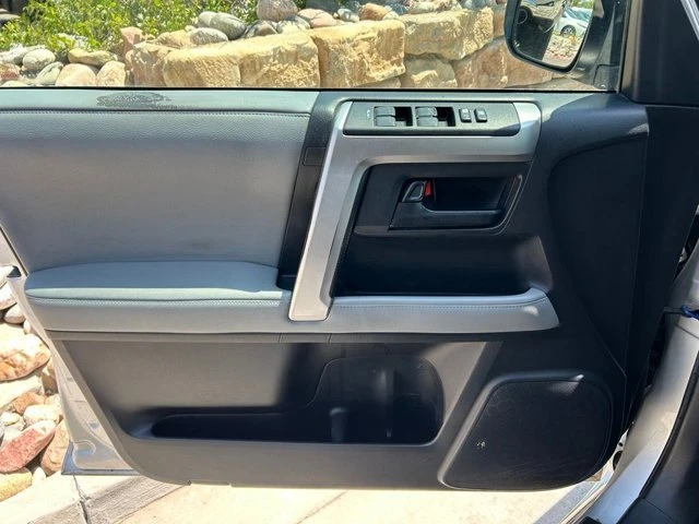 2012 Toyota 4Runner 5th Gen - Image 9 of 20