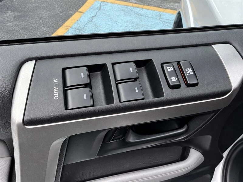 2012 Toyota 4Runner 5th Gen - Image 20 of 20