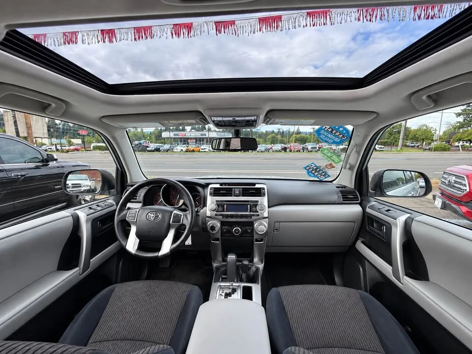 2012 Toyota 4Runner 5th Gen - Image 19 of 20