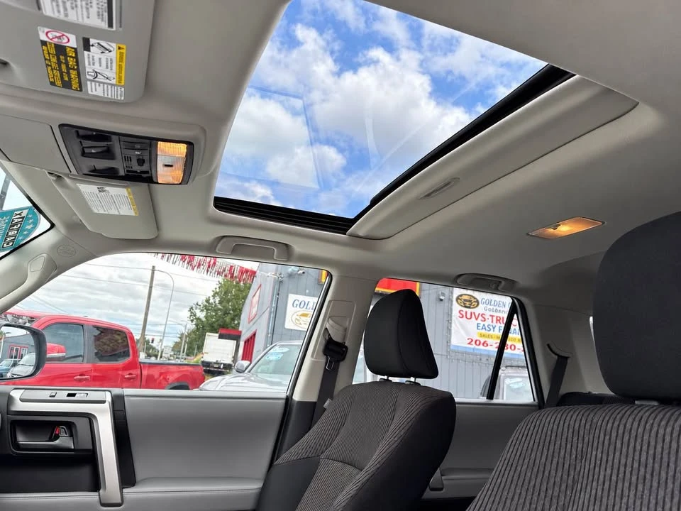 2012 Toyota 4Runner 5th Gen - Image 16 of 20