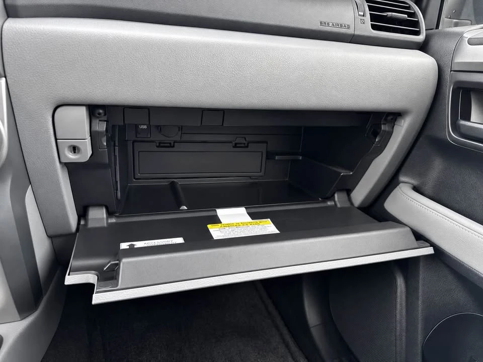 2012 Toyota 4Runner 5th Gen - Image 18 of 20