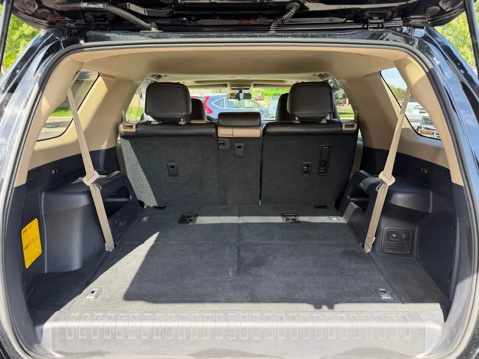 2012 Toyota 4Runner - Image 16 of 17
