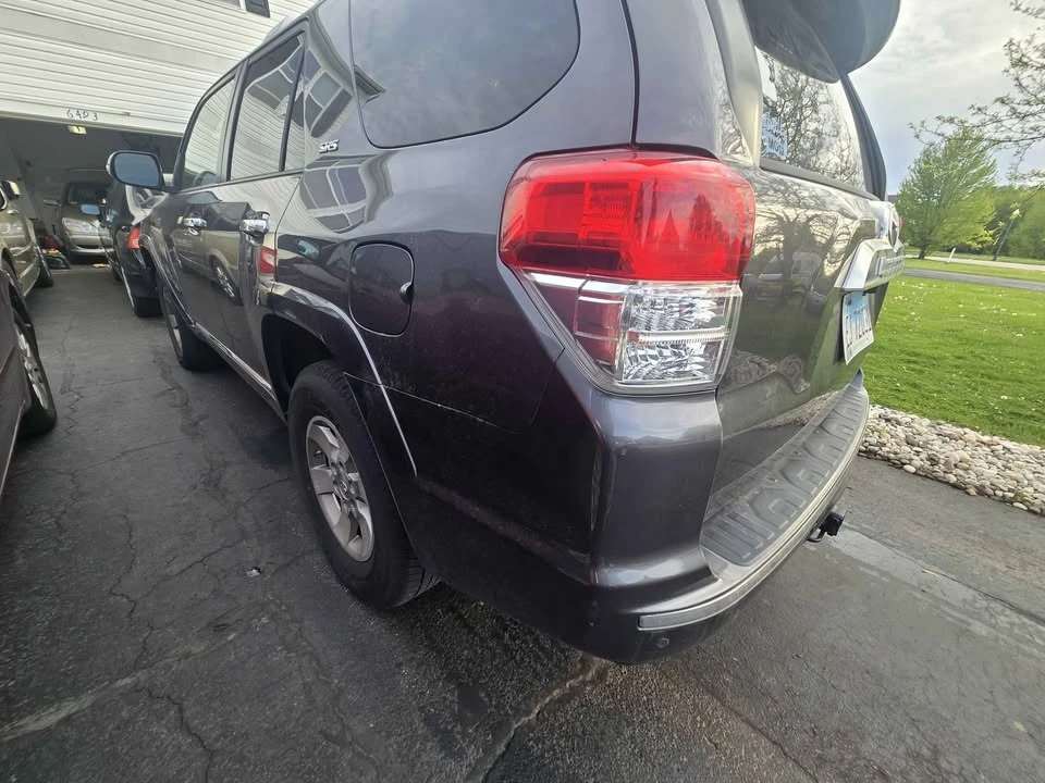 2012 Toyota 4Runner 5th Gen - Image 9 of 17