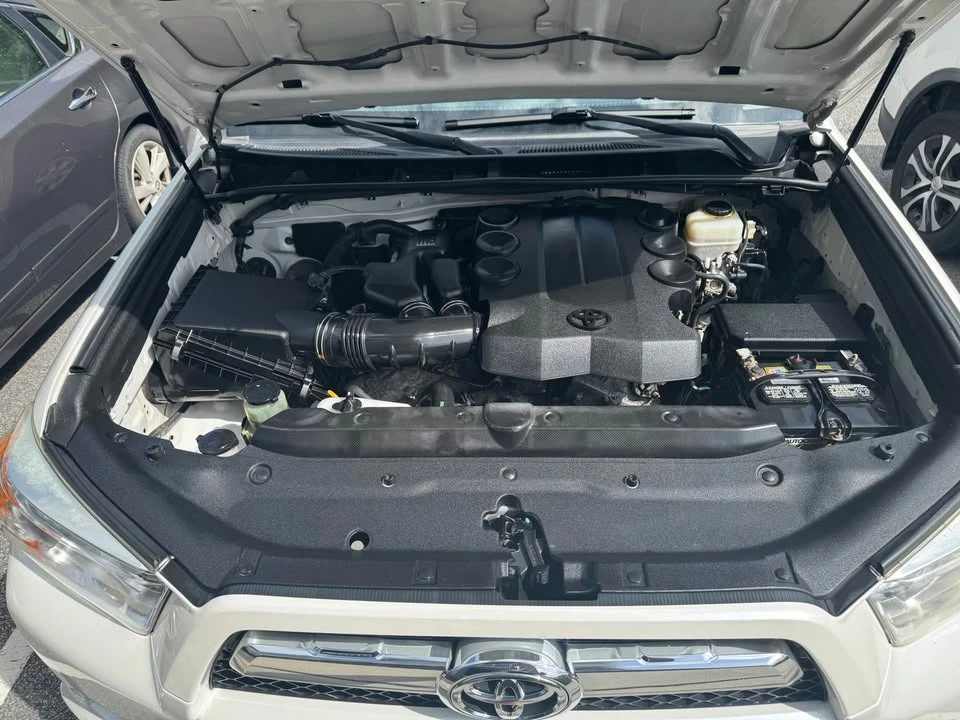 2012 Toyota 4Runner 5th Gen - Image 5 of 7