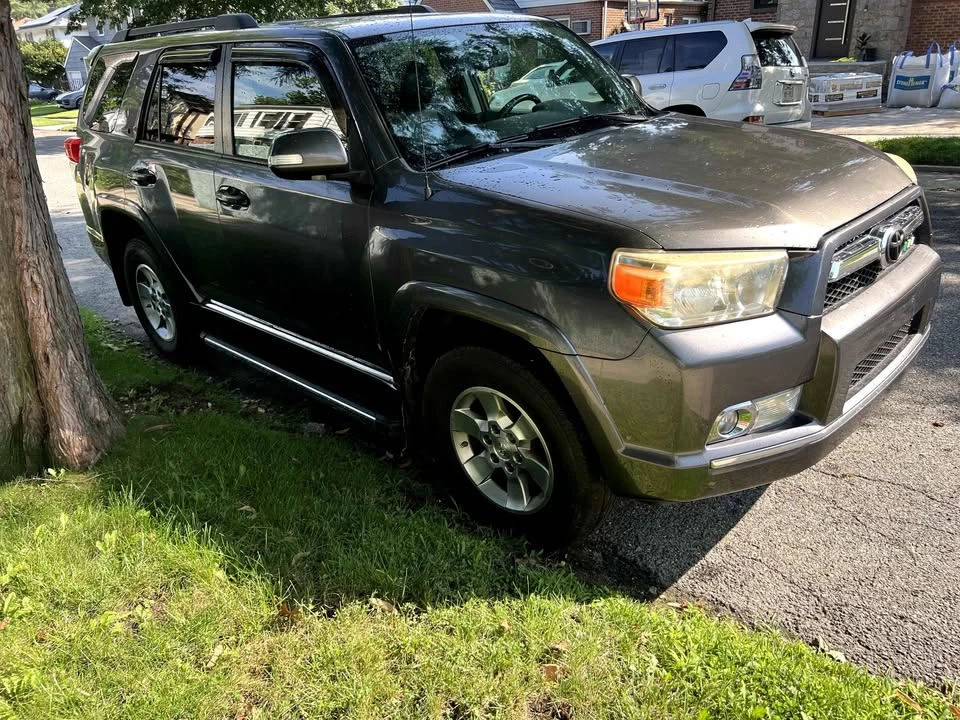 2012 Toyota 4Runner 5th Gen - Image 2 of 5