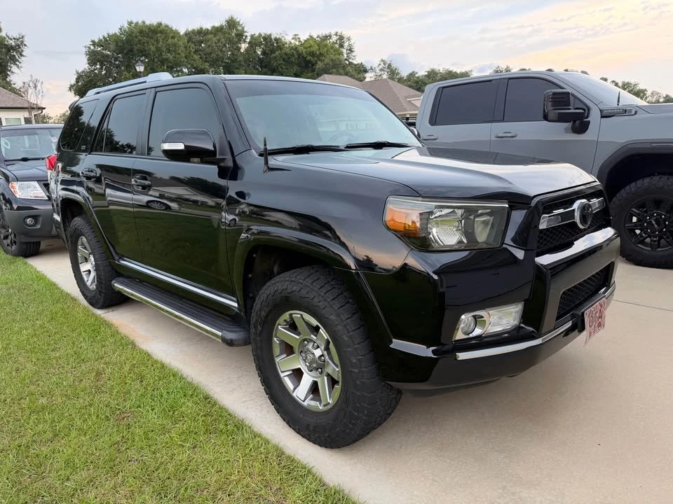 2012 Toyota 4Runner 5th Gen - Image 2 of 10