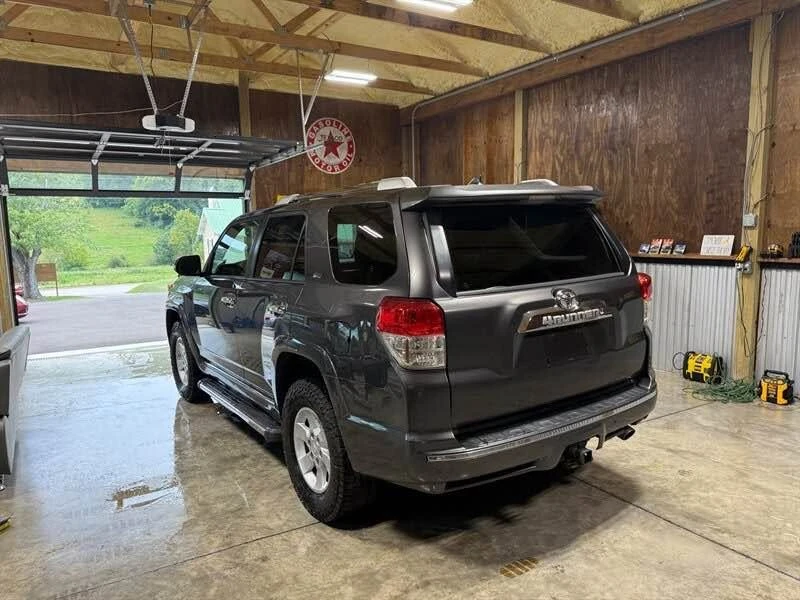 2012 Toyota 4Runner 5th Gen - Image 5 of 19