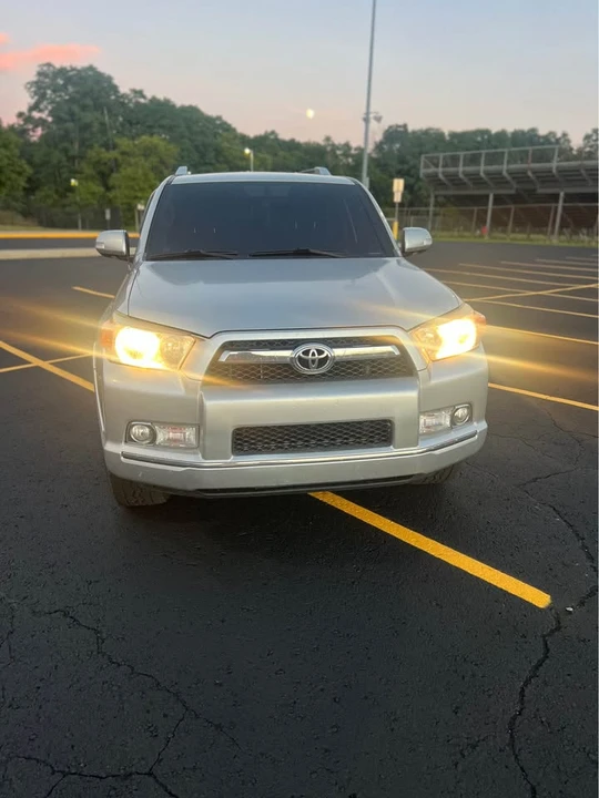 2012 Toyota 4Runner 5th Gen - Image 2 of 19