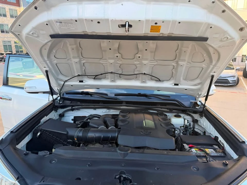 2012 Toyota 4Runner 5th Gen - Image 3 of 8