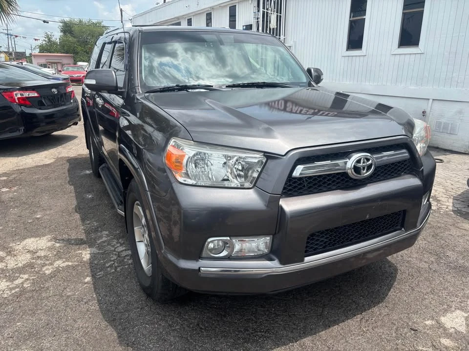 2012 Toyota 4Runner 5th Gen - Image 9 of 12