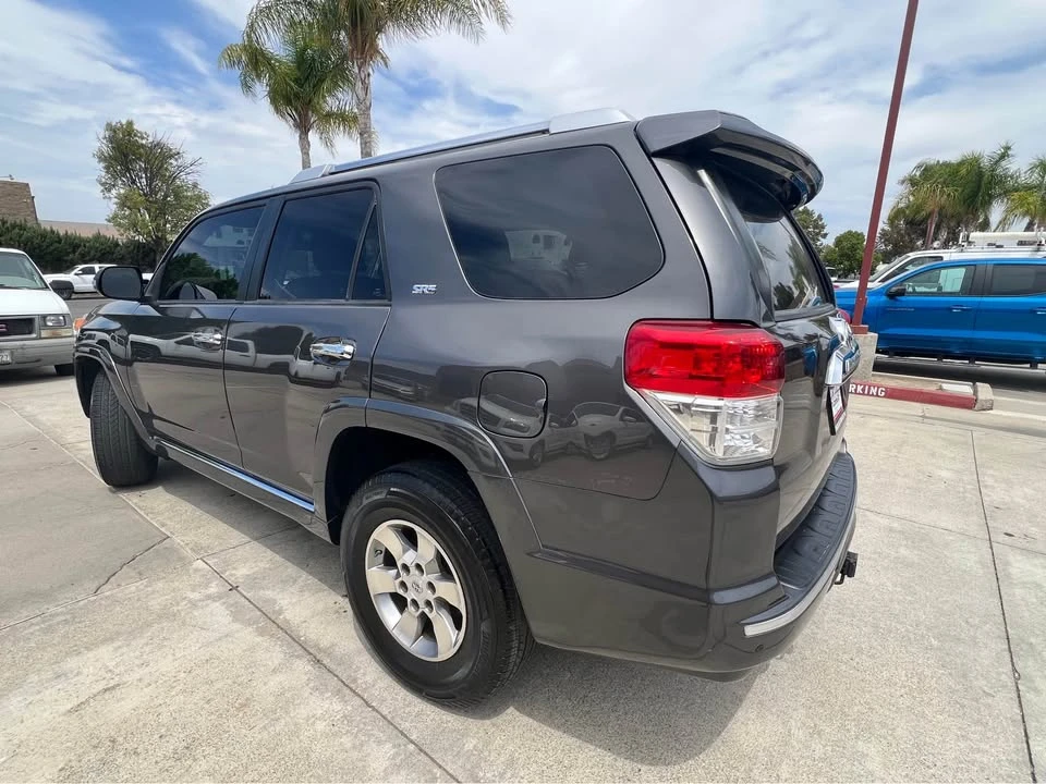 2012 Toyota 4Runner 5th Gen - Image 9 of 17