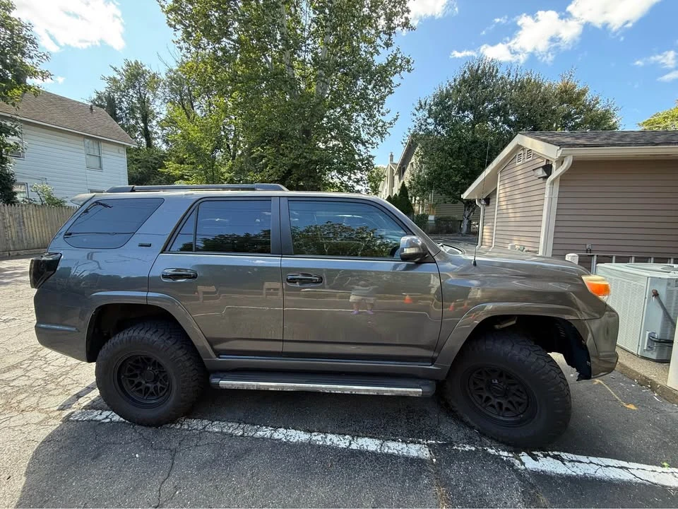 2012 Toyota 4Runner 5th Gen - Image 7 of 20