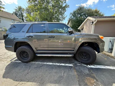 2012 Toyota 4Runner SR5 Premium Sport Utility 4D