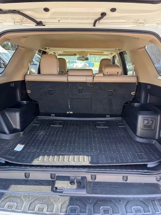 2012 Toyota 4Runner 5th Gen - Image 11 of 15