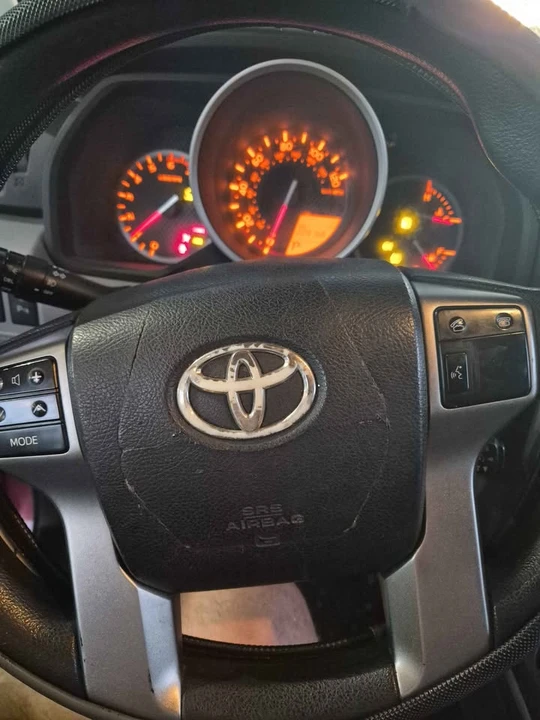 2012 Toyota 4Runner 5th Gen - Image 11 of 12