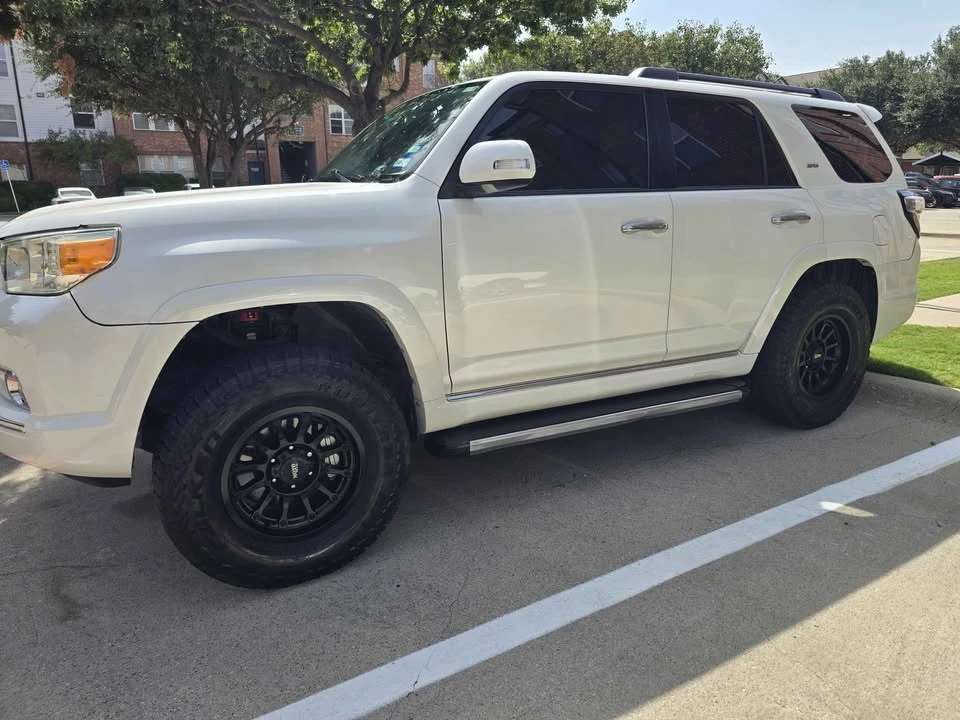 2012 Toyota 4Runner 5th Gen - Image 9 of 13