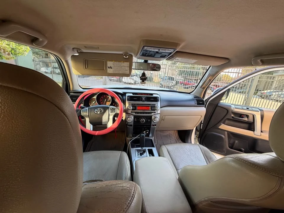 2012 Toyota 4Runner 5th Gen - Image 9 of 16