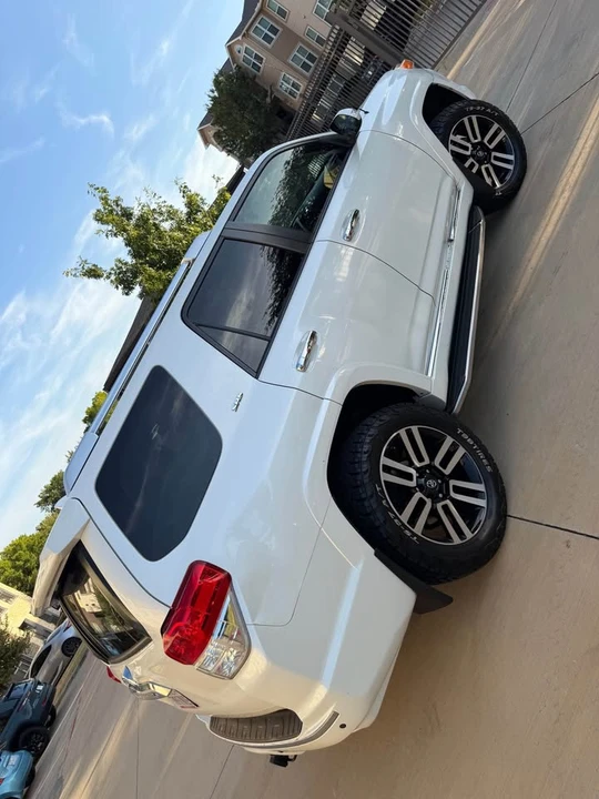 2012 Toyota 4Runner 5th Gen - Image 3 of 16