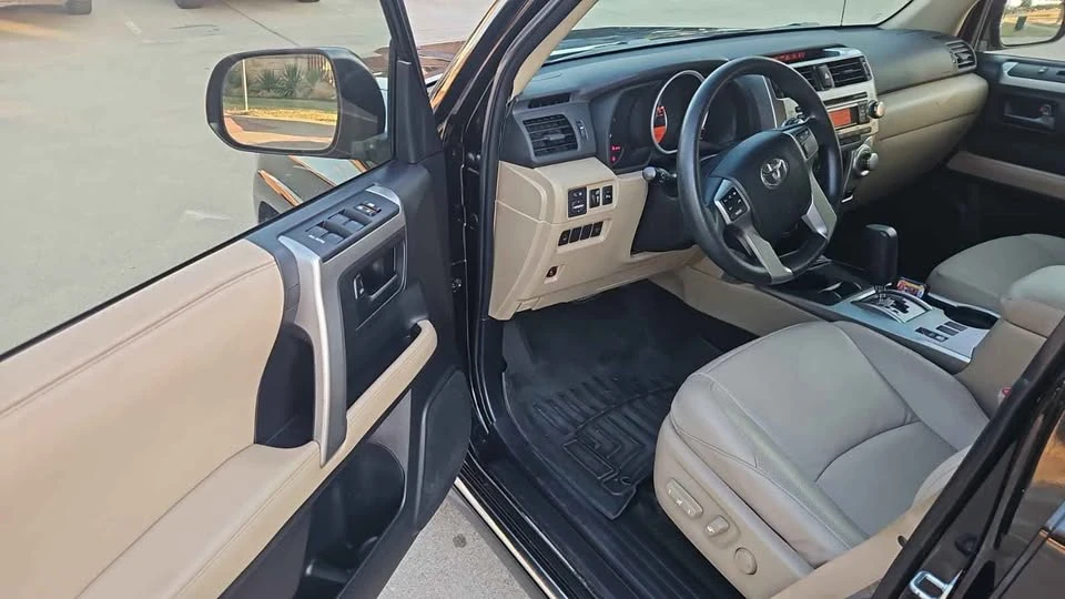 2012 Toyota 4Runner 5th Gen - Image 11 of 15