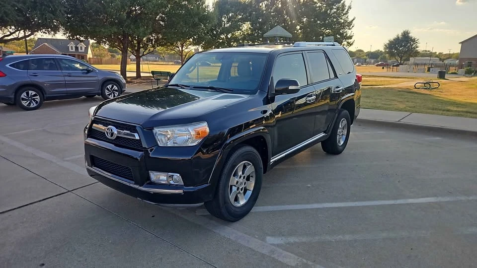 2012 Toyota 4Runner 5th Gen - Image 8 of 15