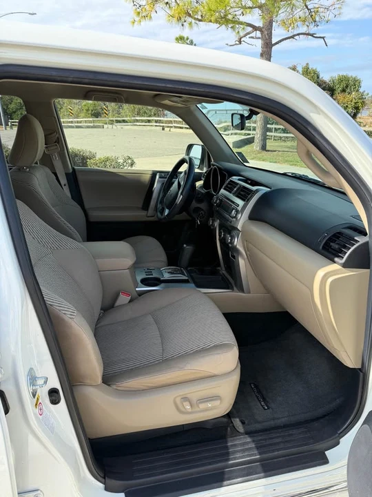 2012 Toyota 4Runner 5th Gen - Image 10 of 20