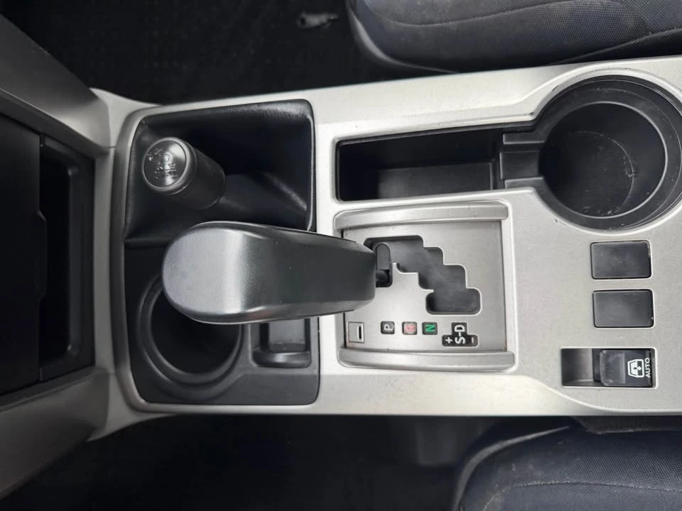 2012 Toyota 4Runner 5th Gen - Image 15 of 20