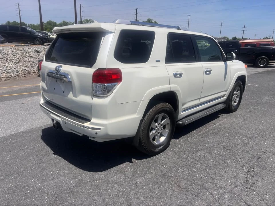 2012 Toyota 4Runner 5th Gen - Image 5 of 17