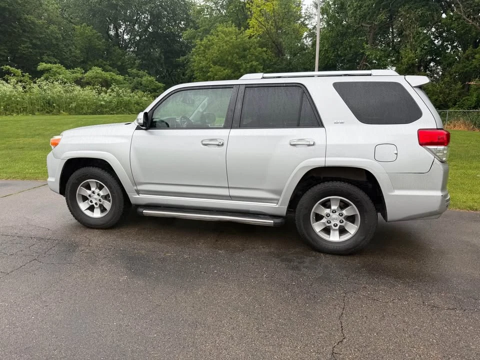 2012 Toyota 4Runner 5th Gen - Image 7 of 20