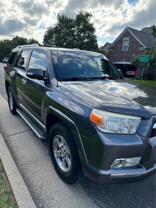 2012 Toyota 4Runner 5th Gen - Image 4 of 14