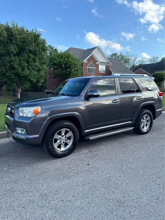 2012 Toyota 4Runner 5th Gen - Image 9 of 14