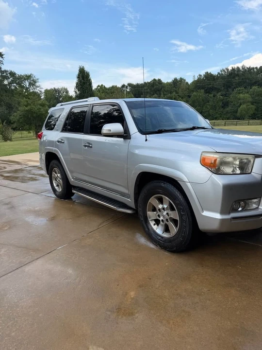 2012 Toyota 4Runner 5th Gen - Image 3 of 9