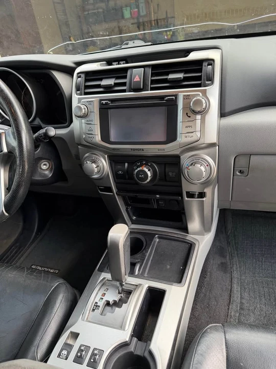 2012 Toyota 4Runner 5th Gen - Image 4 of 9