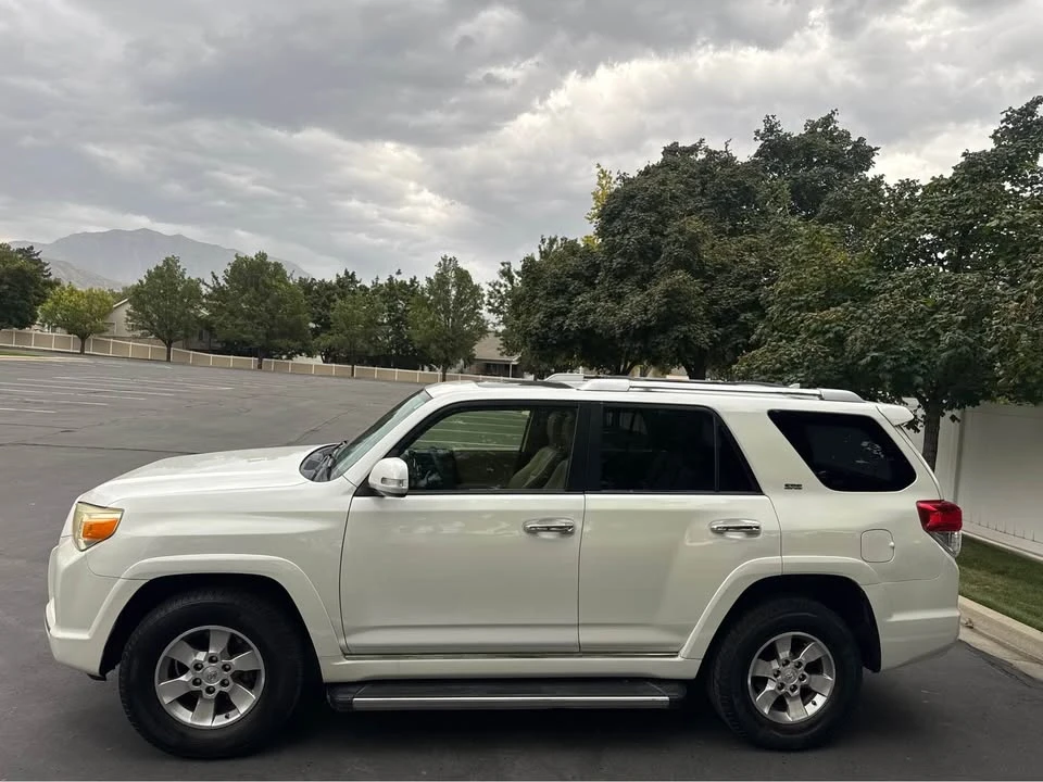 2012 Toyota 4Runner 5th Gen - Image 4 of 20